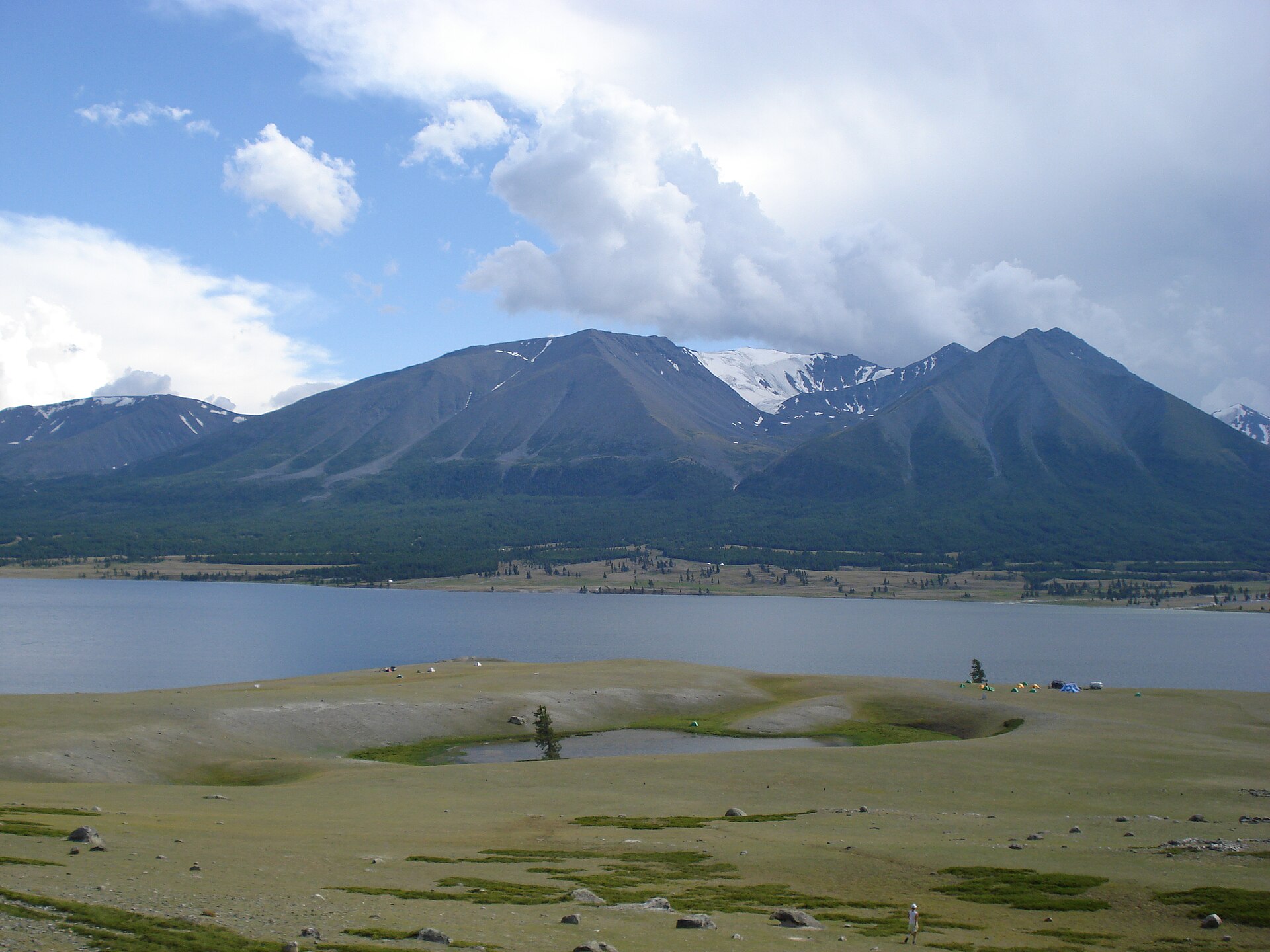 Khoton Lake in Altai Tavan Bogd National Park